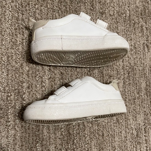 Unisex Toddler White Low-Profile Sneakers – Velcro Closure - Size‎ 11 - Picture 4 of 8